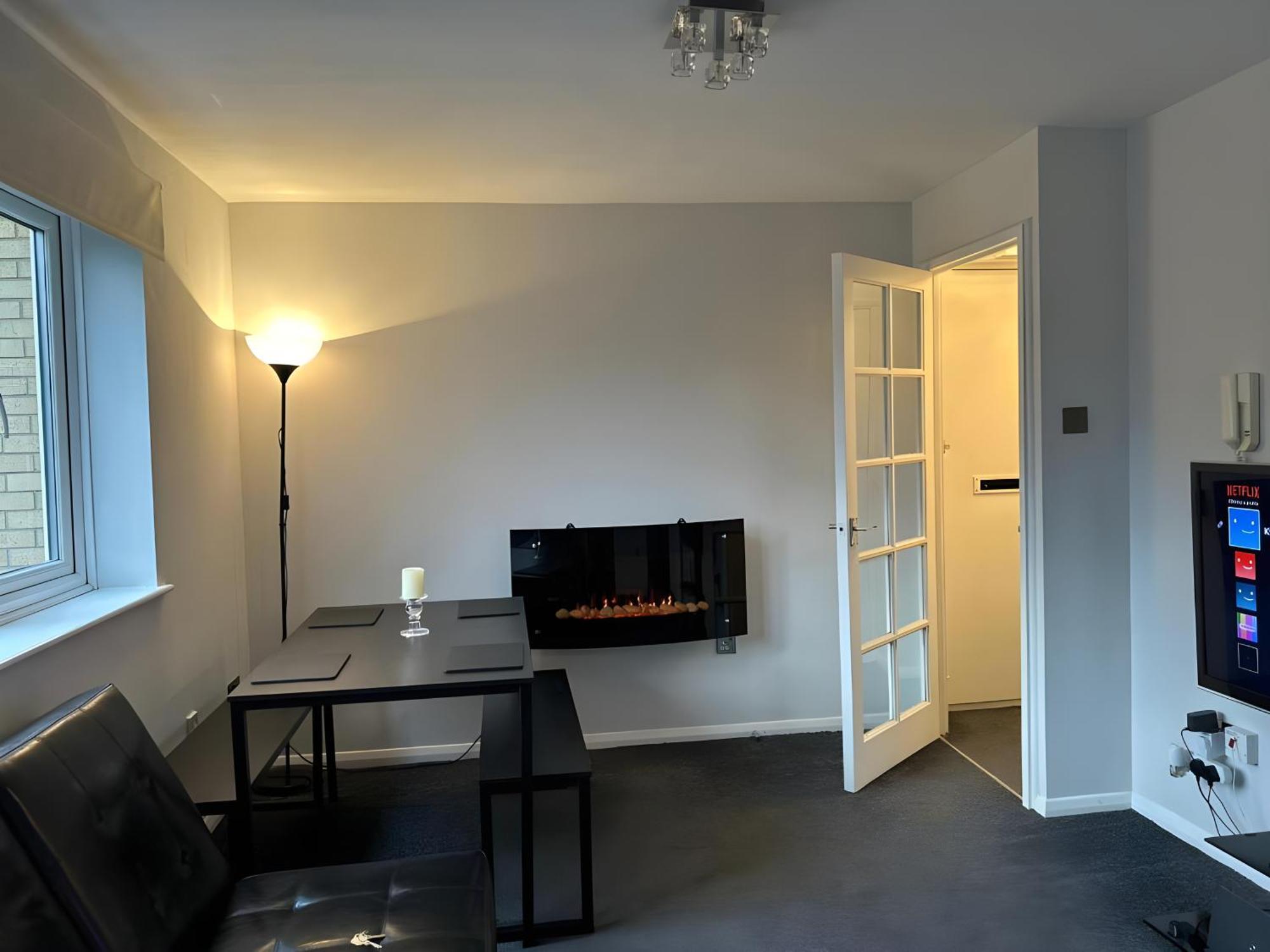 Sleek & Stylish - E15 Apartment With Parking Λονδίνο Εξωτερικό φωτογραφία